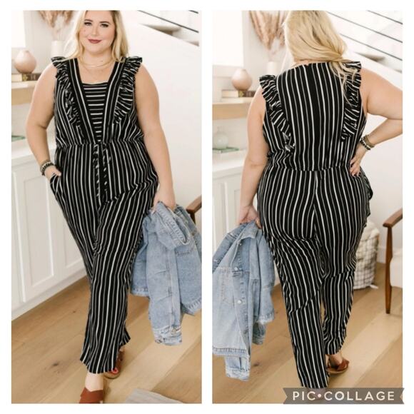 Savanna Jane Striped Jumpsuit 2X Drawstring Waist Black White Ruffle Square Neck - Picture 1 of 15